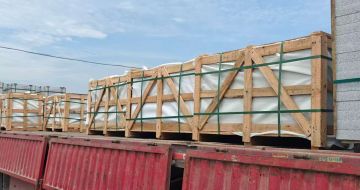 茂名 芝麻白花岗岩地铺石出口专车-泰国游