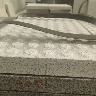 茂名 芝麻白花岗岩6.0公分荔枝面五轴加工雕刻盲点