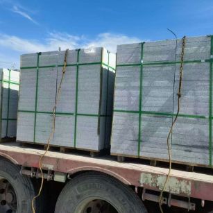 茂名 芝麻白花岗岩地铺石装车日常