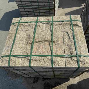 茂名 黄金麻花岗岩石材自然面蘑菇石成品