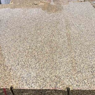 茂名 黄金麻花岗岩石材方料