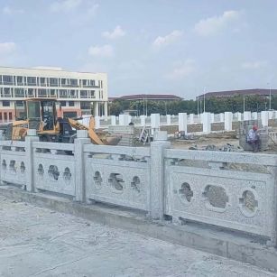 茂名 白麻花岗岩荔枝面河道栏杆