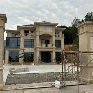 茂名 黄金麻花岗岩别墅雕花外墙干挂配上门口雕花罗马柱