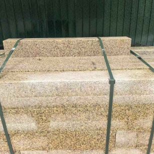 茂名 黄金麻花岗岩石材机切面栏杆料半成品