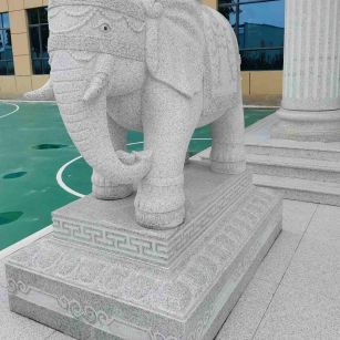茂名 白麻花岗岩动物异形石雕-大象