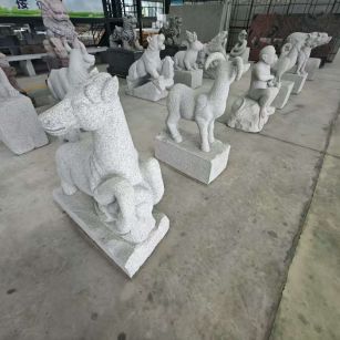 茂名 芝麻白花岗岩造型立体雕刻——十二生肖