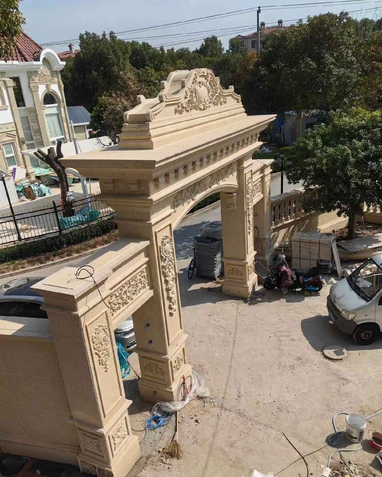 茂名 黄金麻荔枝面花岗岩别墅门楼