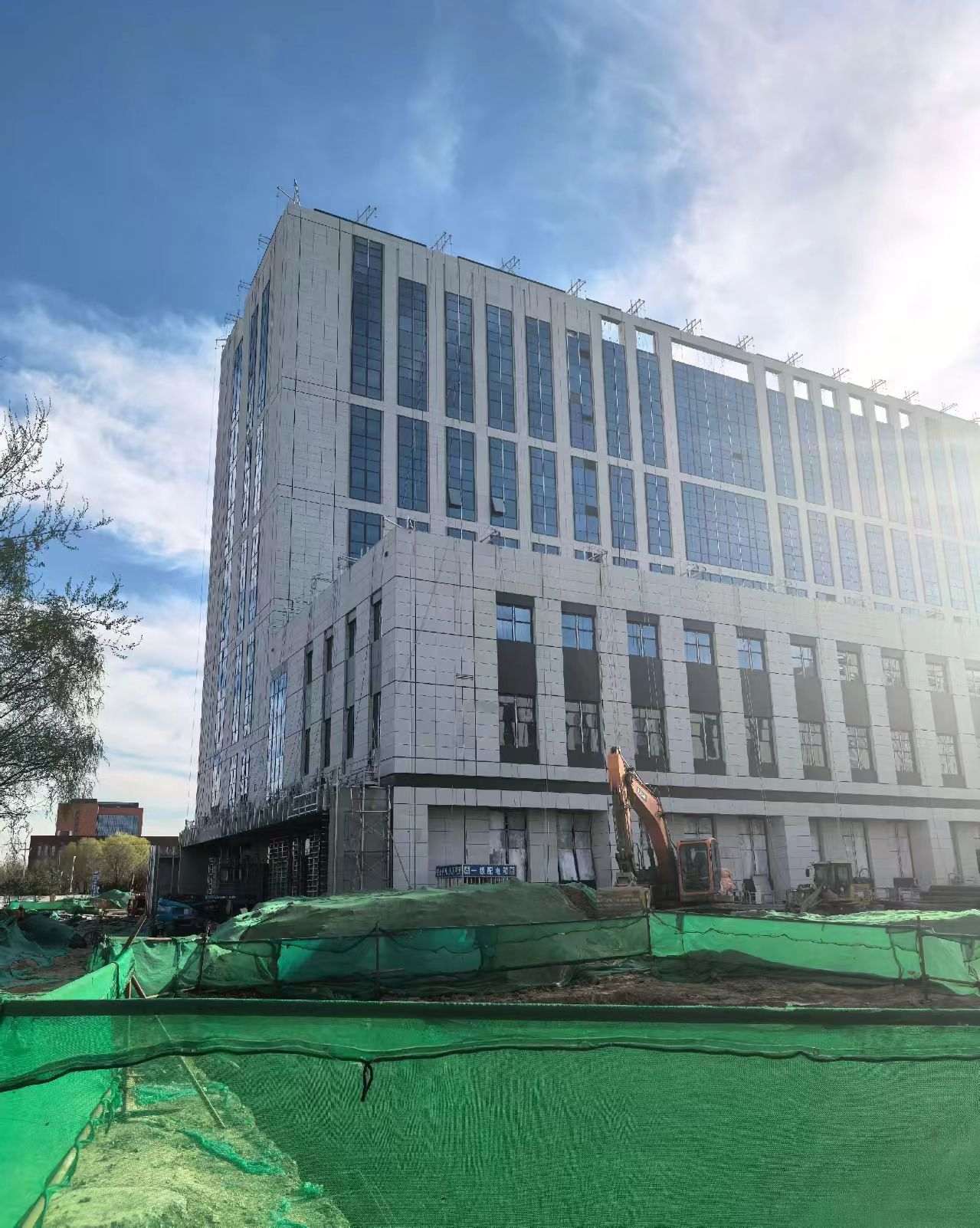 茂名 白麻花岗岩石材外墙干挂