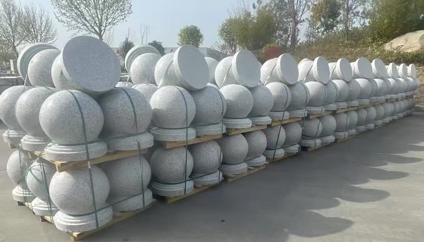 茂名 白麻花岗岩石材圆球，石球，挡车球，隔离球，景观石球，风水球等