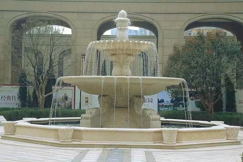 茂名 黄金麻花岗岩异型加工——户外庭院石雕流水喷泉